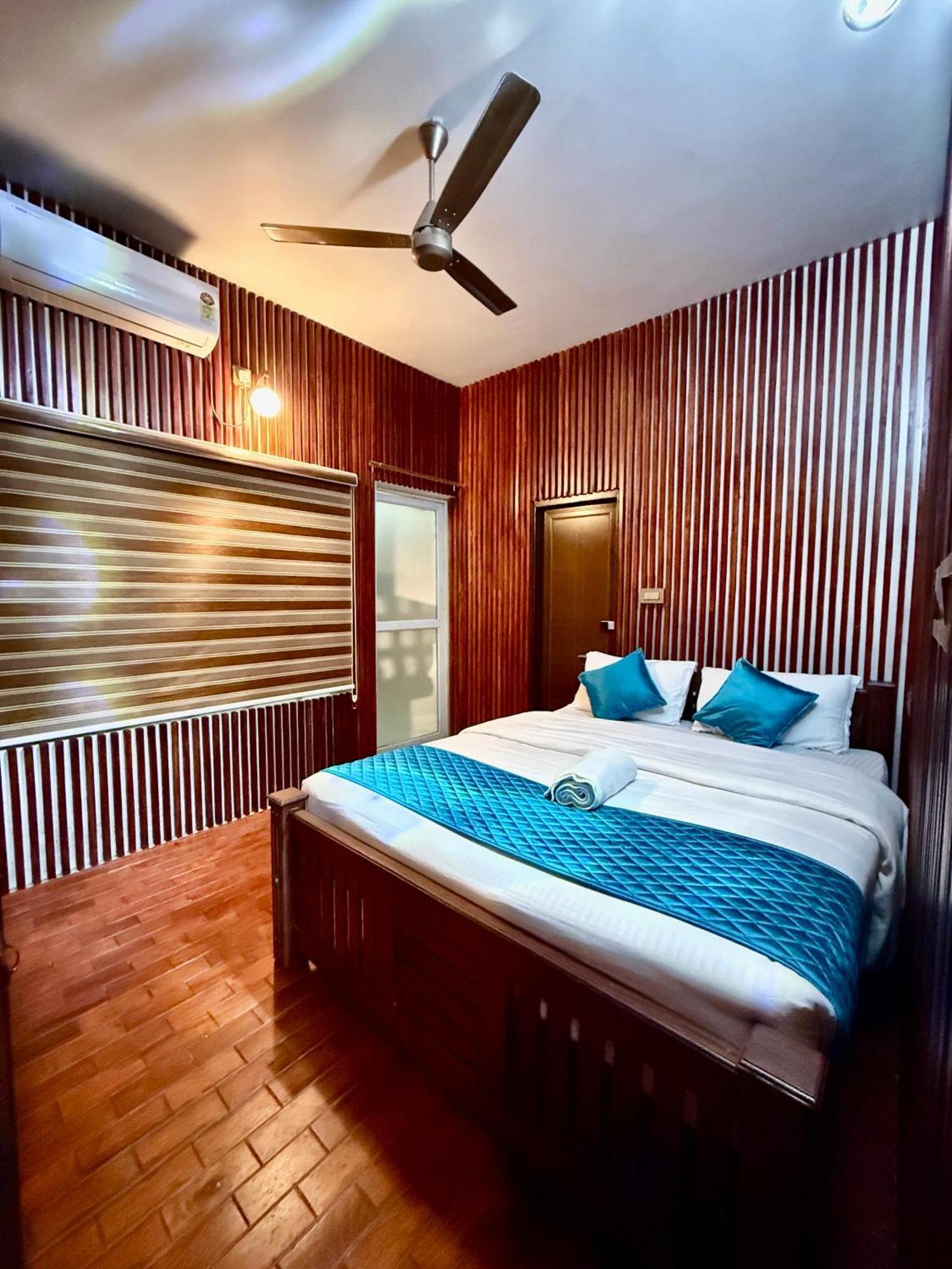 Baywood Cottages Vagamon Luaran gambar